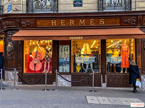 find fashion paris hermes.